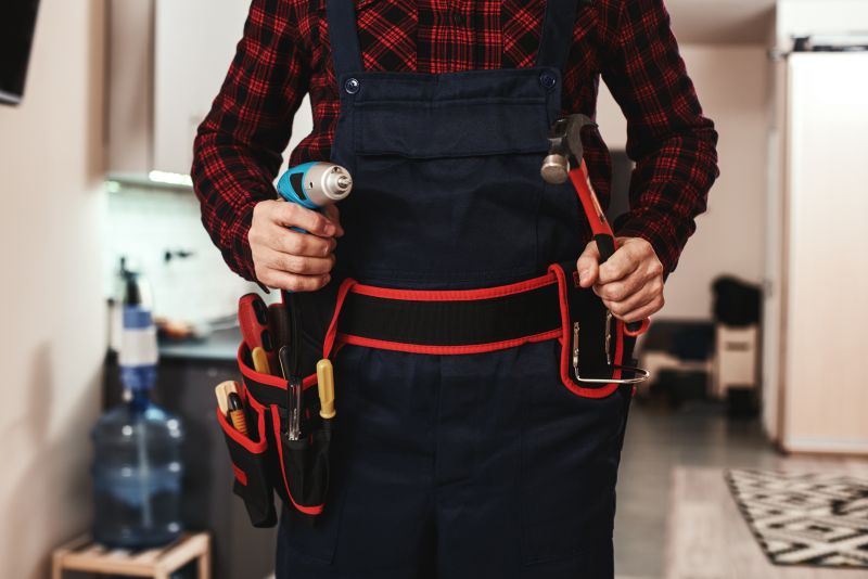 How Worn Caulk Can Lead To Water Damage